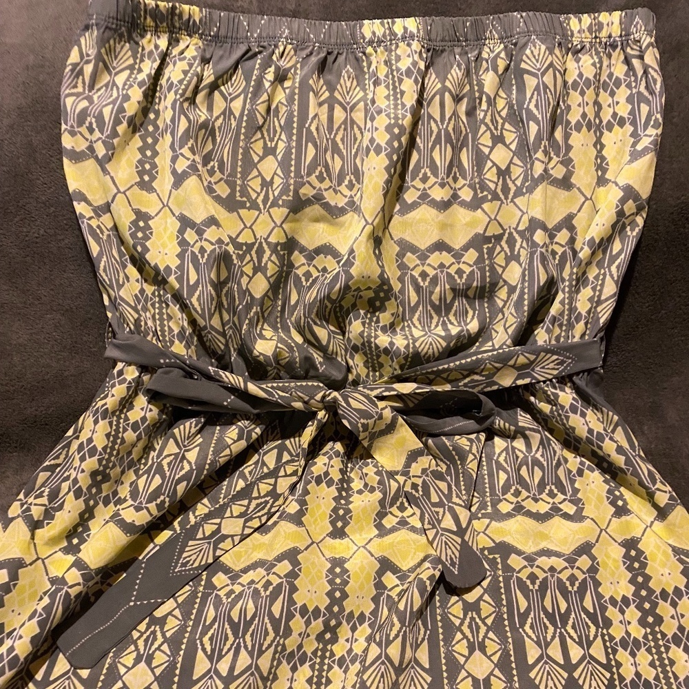 Olive & Oak Long Strapless Dress